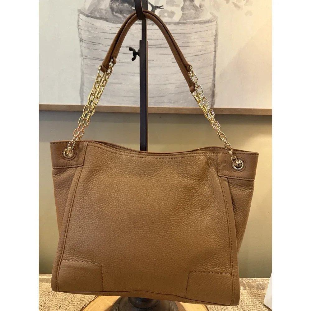 Tory Burch Britten Bark Tan Pebbled Leather Small Slouchy Chain Tote Bag 445$